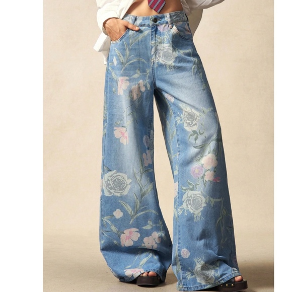 Boho Light Wash Floral Print Pockets Wide leg Denim Jeans Pants - Picture 1 of 7